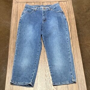 Y2K Mom Jeans - Capri Length